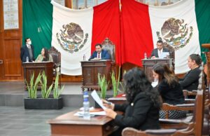 Recibe el Congreso informes de contralores de organismos autónomos