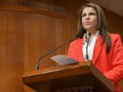 Promueve bancada del PRI homenaje a León Guzmán