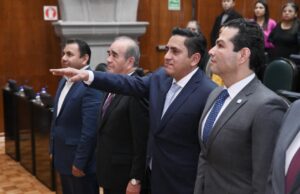 Rinde protesta como legislador Juan Antonio Paredes Gómez