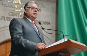 Propone bancada del PRI videocámaras corporales en policías