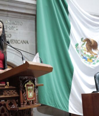 Apoyará PRI a mujeres indígenas para que accedan a becas a partir de estudios de Licenciatura