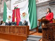 Develan en Muro de Honor del Congreso el nombre de León Guzmán